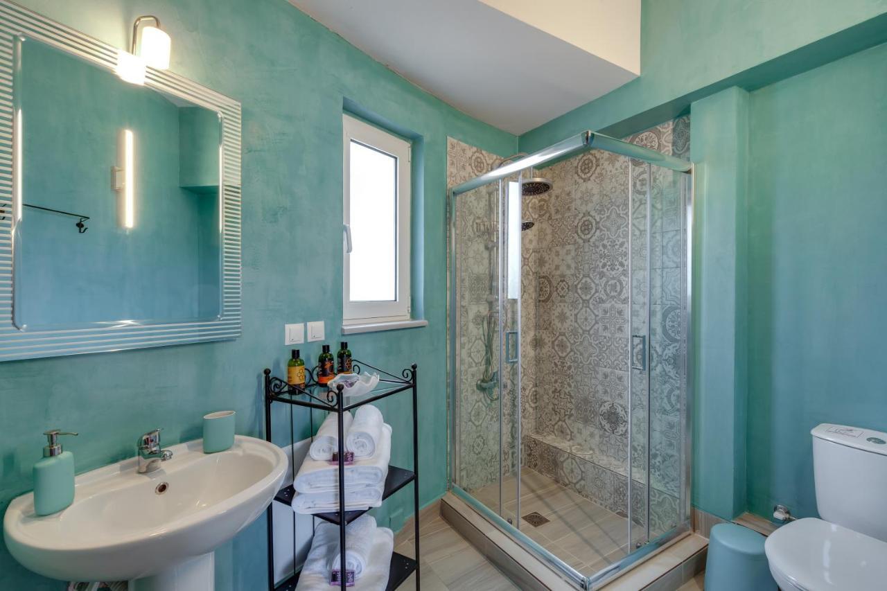 Chania Elite Homes Ii-Apartment Near Venizelos Tombs Monument ภายนอก รูปภาพ